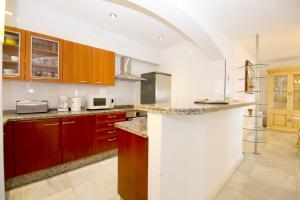 A kitchen or kitchenette at Townhouse SEASCAPE
