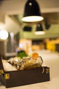 Kuchyň nebo kuchyňský kout v ubytování Bourtzi Hotel