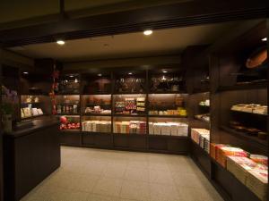 Makanan di atau di tempat lain dekat ryokan