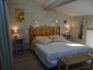 Postel nebo postele na pokoji v ubytování Mas Val-Chênaie Gordes