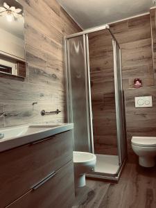 Koupelna v ubytování Casa Vacanze Cesco Resia + 18 fotografií