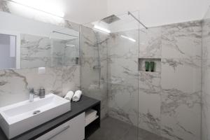 Koupelna v ubytování Central Apartment next to Hauptbahnhof Hbf