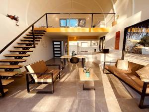 Photo de la galerie de l'établissement La Casa del Colibri, à Concepción