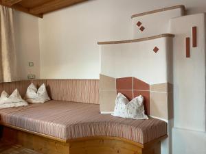 Кровать или кровати в номере Haus Hofer