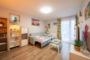 Center Budget Apartment Inside Free Parking Self Check-In Free Streaming AC Balcony 1135 Budapest, 44 Jász utca kép - 2