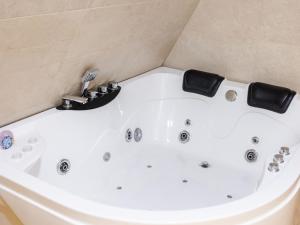 Bany a BOROVI PREMIUM wellness&spa