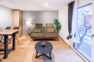 Un lugar para sentarse en Zoder Apartments