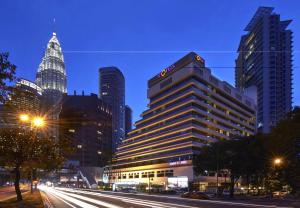Bangunan di mana terletaknya hotel