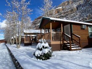 Ouray Riverside Resort - Inn & Cabins v zimě