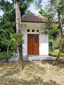 Budova, kde se apartmán nachází + 4 fotografie