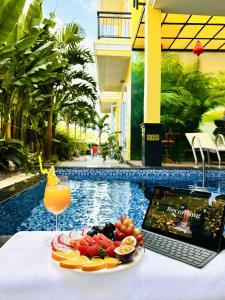 Еда / где поесть недалеко от отеля