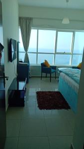 Φωτογραφία από το άλμπουμ του FT22 R3 Open beach ajman washroom is outside σε Ajman 