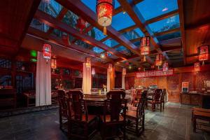 Restaurant ou autre lieu de restauration dans l'établissement ChengDu Wuhou Temple Han Dynasty Hotel