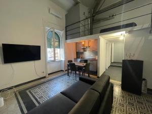 TV i/ili multimedijalni sistem u objektu Re di Roma loft