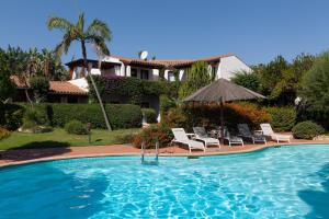 Bazén v ubytování Nora Club Hotel & Spa nebo v jeho okolí