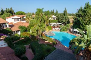 Bazén v ubytování Nora Club Hotel & Spa nebo v jeho okolí