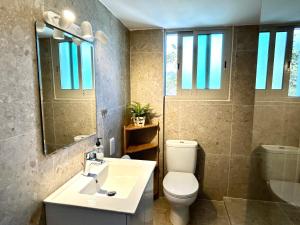 Ванная комната в Himonas Apartments