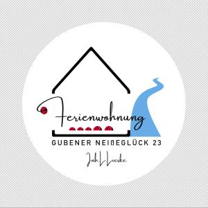 un logotipo para una red de facilitadores de conferencias con peces en Ferienwohnung Gubener Neißeglück 23, en Guben