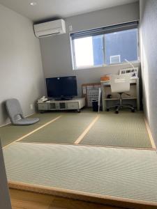 簡易宿所　ふくろく電視和／或娛樂中心