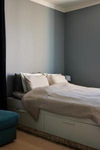Postel nebo postele na pokoji v ubytování Sture Penthouse 65m2, great location