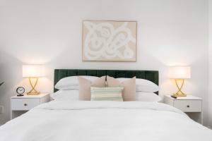 Fotografie z fotogalerie ubytování Sacramento Gem w Cozy Wood Fireplace BBQ Grill v destinaci Sacramento