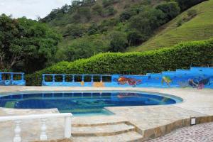 Swimmingpoolen hos eller tæt på Casa de campo cerca a Medellín