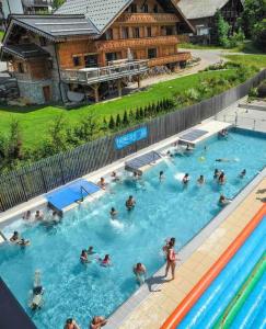 Bazén v ubytování Appartement-Châtel / Apartment-Châtel-resort nebo v jeho okolí