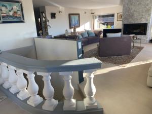Posedenie v ubytovaní Villa Galateias, un coin de Paradis, superbe vue avec piscine privée