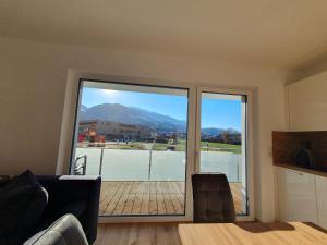 Nespecifikovaný výhled na hory nebo výhled na hory při pohledu z apartmánu + 11 fotografií