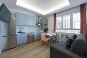 Cucina o angolo cottura di GRAN VIA capitals by MONARO*****