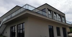 Zgradba, v kateri se nahaja hotel