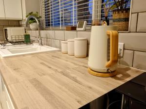 Η κουζίνα ή μικρή κουζίνα στο The Tansley Gardens +65 φωτογραφίες