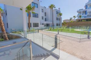 Basen w obiekcie Luxury 2BR Seaviews - Santa Barbara Heights lub w pobliżu