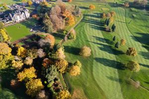 Golf v hotelu nebo okolí