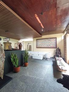 Fotografie z fotogalerie ubytování The Culture Hotel And Gallery v destinaci Bogor