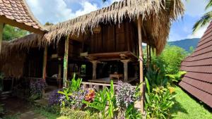 Κήπος έξω από το Sekumpul Bali Hidden Space