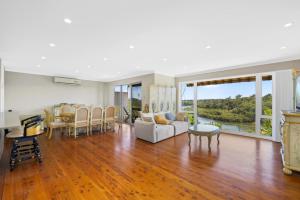 Gallery image of River View Oasis: Spacious 3-Bed House with Pool in Sydney