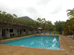 Bazén v ubytování PS 2 Resort Phuket Patong - SHA Plus nebo v jeho okolí