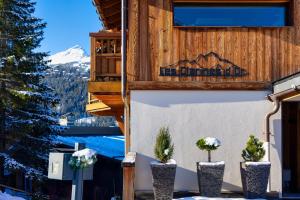 Les Clarines D'Or,Villa avec Piscine,Jacuzzi et Sauna , Aux pieds des Pistes de Ski , pour 12 personnes