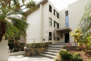 The building in which Az apartmant is located
