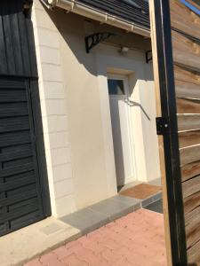 Φωτογραφία από το άλμπουμ του Jolie maisonnette σε Auxerre +4 φωτογραφίες