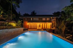 Πισίνα στο ή κοντά στο amã Stays and Trails The Malabar Villa Hibiscus, Kozhikode