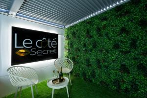 Fotografie z fotogalerie ubytování LoveRoom Le Côté Secret v destinaci Vannes