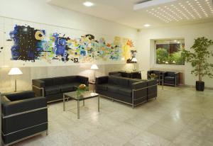 Гостиная зона в Luna Esperanca Centro Hotel