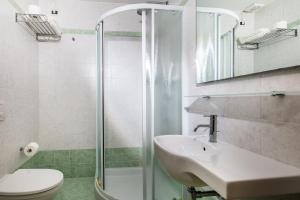 Koupelna v ubytování Hotel Vienna