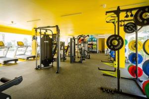 Fitness centrum a/nebo fitness zařízení v ubytování Barata Residence Aeropolis