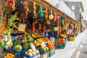 A supermarket or other shops at A villát or nearby