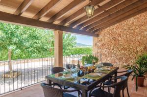 A balcony or terrace at Aubadallet