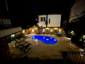 View ng pool sa Attalos Villa o sa malapit