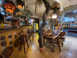 Lounge atau bar di The Divine Hima